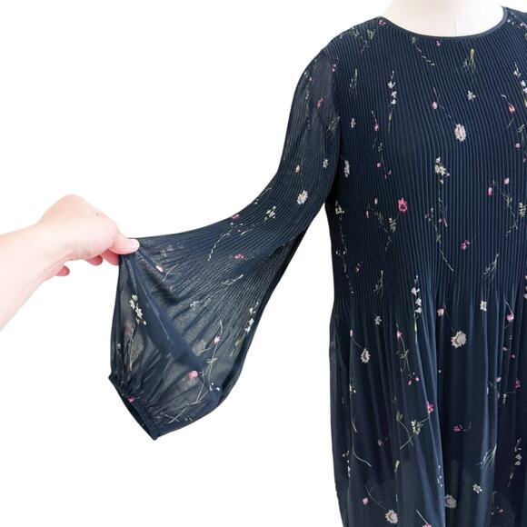 Aritzia Wilfred Black/Pink Floral Print Long Sleeve Pleated Mini Dress Sz Small - Picture 4 of 9